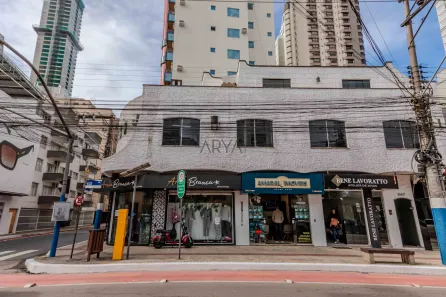 Prédio Residencial com 2 Quartos à venda, 246m² no Centro, Balneário Camboriú