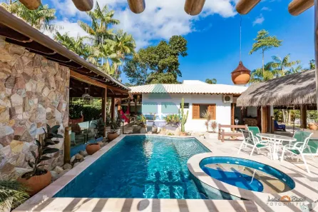 Casa com 9 Quartos à venda, 604m² no Lagoinha, Ubatuba