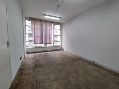 Imóvel Comercial com 1 Quarto para alugar, 33m² no República, São Paulo