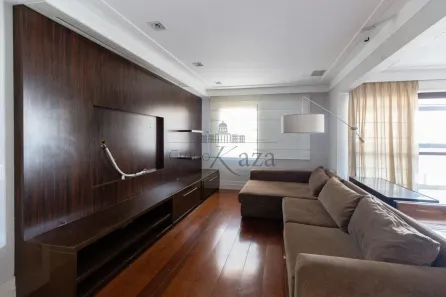 Apartamento com 4 Quartos à venda, 230m² no Moema, São Paulo