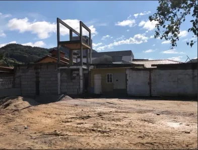 Lote/Terreno à venda, 270m² no Madri, Palhoça