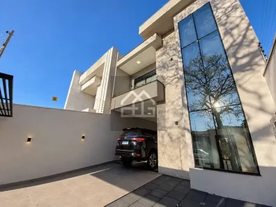 Sobrado com 3 Quartos à venda, 230m² no Maria Luiza, Cascavel