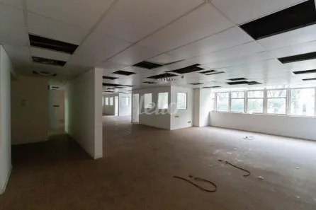 Sala Comercial para alugar, 423m² no Consolação, São Paulo