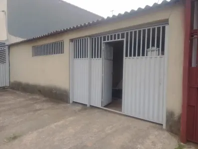 Casa com 2 Quartos à venda, 150m² no Recanto das Emas, Brasília