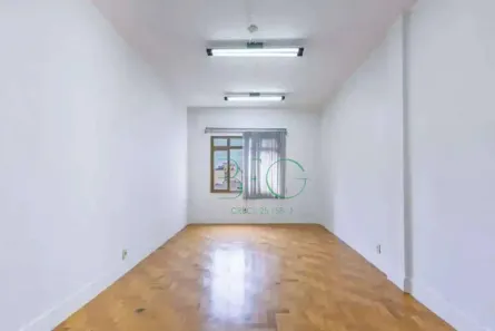 Sala Comercial à venda, 59m² no Liberdade, São Paulo
