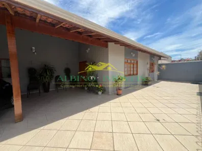 Casa com 3 Quartos à venda, 307m² no Jardim Tamoio, Jundiaí