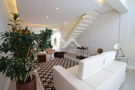 Casa com 3 Quartos à venda, 220m² no , Peruíbe