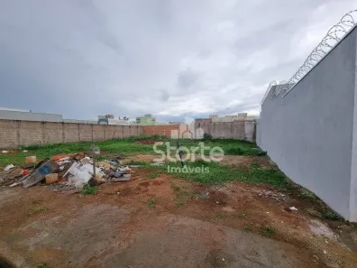 Lote/Terreno à venda, 300m² no Novo Mundo, Uberlândia