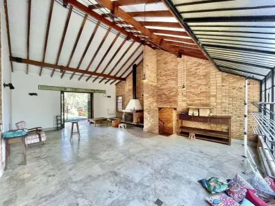 Casa de Condomínio com 3 Quartos à venda, 450m² no Vila Diva, Carapicuíba