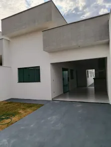 Casa com 3 Quartos à venda, 100m² no Vila Oliveira, Aparecida de Goiânia