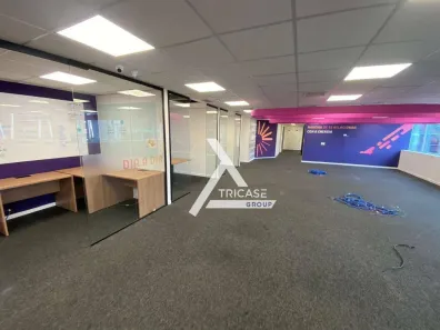 Sala Comercial para alugar, 393m² no Vila Nova Conceição, São Paulo