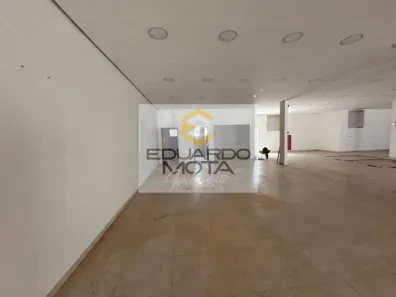 Sala Comercial com 4 Quartos para alugar, 1m² no Plano Diretor Norte, Palmas
