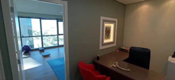 Sala Comercial à venda, 40m² no Menino Deus, Porto Alegre