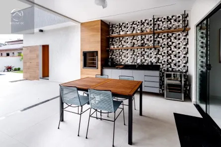 Casa de Condomínio com 3 Quartos à venda, 187m² no Ubatiba, Maricá