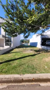 Lote/Terreno à venda, 240m² no Jardim Bréscia, Indaiatuba