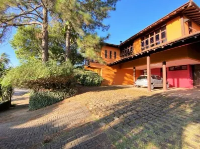Sobrado com 3 Quartos para alugar, 500m² no Vila de São Fernando, Cotia