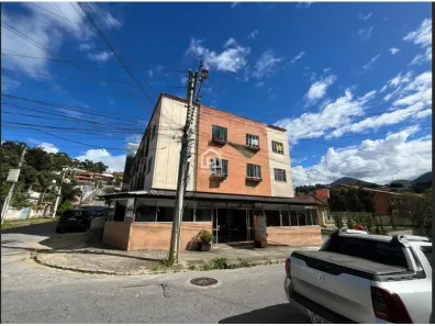 Apartamento com 2 Quartos para alugar, 90m² no Braunes, Nova Friburgo