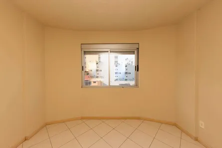 Apartamento com 2 Quartos para alugar, 60m² no Centro, Pelotas