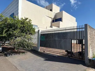 Lote/Terreno à venda, 540m² no Jardim Guaporé, Maringá