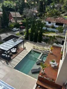 Casa de Condomínio com 5 Quartos para alugar, 750m² no Centro, Nova Friburgo
