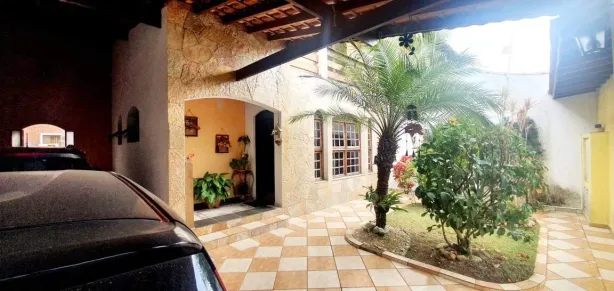 Sobrado com 3 Quartos à venda, 420m² no Vila São Sebastião, Mogi das Cruzes