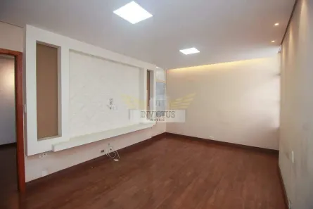 Sobrado com 5 Quartos para alugar, 233m² no Paraíso, Santo André