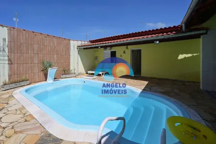 Casa com 4 Quartos à venda, 210m² no Centro, Peruíbe
