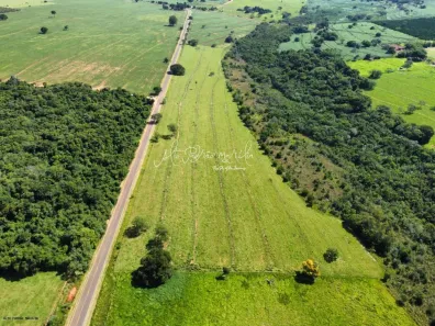 Lote/Terreno à venda, 72600m² no Centro, Lupércio