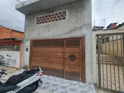 Casa com 1 Quarto para alugar, 27m² no Jardim Indaiá, São Paulo