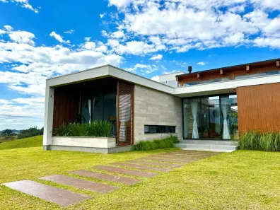 Casa de Condomínio com 3 Quartos à venda, 290m² no Queimada Grande, Rancho Queimado