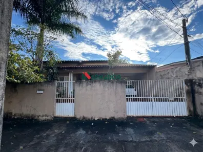 Casa com 5 Quartos à venda, 140m² no Jardim Higienópolis, Londrina