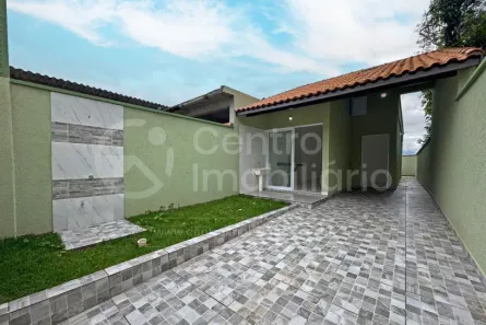 Casa com 2 Quartos à venda, 80m² no Cidade Nova Peruíbe, Peruíbe