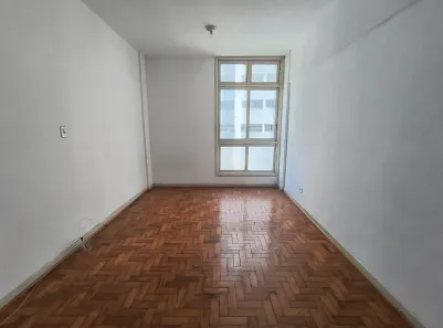 Kitnet para alugar, 28m² no Bela Vista, São Paulo