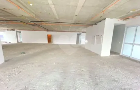 Sala Comercial para alugar, 400m² no Liberdade, São Paulo