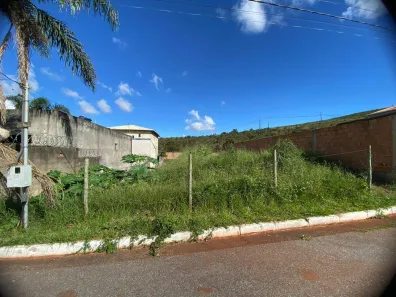 Lote/Terreno à venda, 360m² no Jardim Canadá, Nova Lima