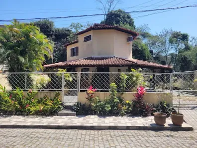 Casa de Condomínio com 3 Quartos à venda, 200m² no Badu, Niterói