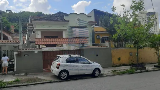 Casa com 5 Quartos à venda, 102m² no Santa Rosa, Niterói