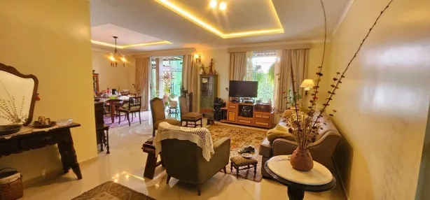 Casa com 3 Quartos à venda, 450m² no Quarenta Horas (Coqueiro), Ananindeua
