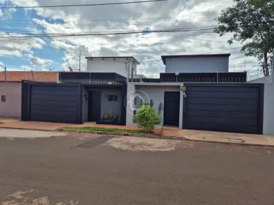 Casa com 3 Quartos à venda, 110m² no Coophasul, Campo Grande