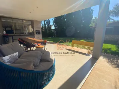 Casa com 5 Quartos para alugar, 350m² no Condomínio Retiro das Pedras, Brumadinho