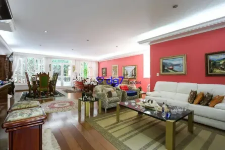 Sobrado com 4 Quartos à venda, 600m² no Jardim Guedala, São Paulo