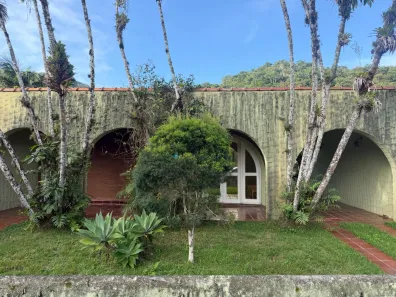 Casa com 5 Quartos à venda, 190m² no Balneário Praia do Pernambuco, Guarujá