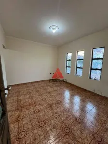 Casa com 3 Quartos para alugar, 111m² no Jardim Amélia, Americana