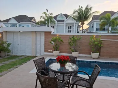 Casa com 4 Quartos à venda, 252m² no Recreio dos Bandeirantes, Rio de Janeiro