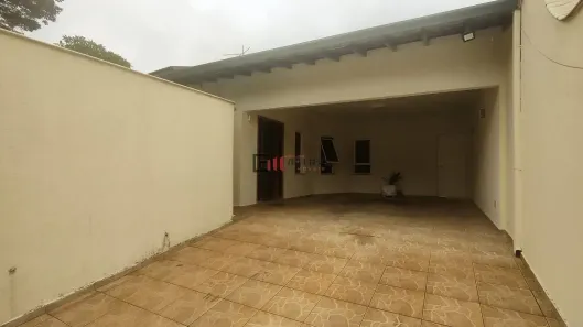 Casa com 3 Quartos à venda, 220m² no Araxá, Londrina