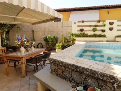 Casa com 4 Quartos à venda, 430m² no Caminho das Árvores, Salvador