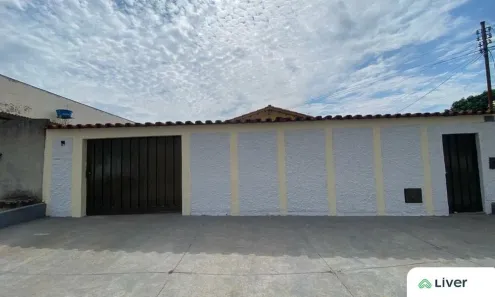 Casa com 3 Quartos para alugar, 124m² no Jardim Novo Mundo, Goiânia