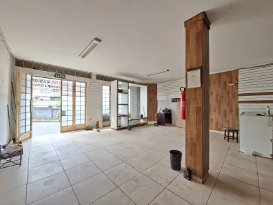 Ponto Comercial para alugar, 90m² no Antônio Fonseca, Divinópolis