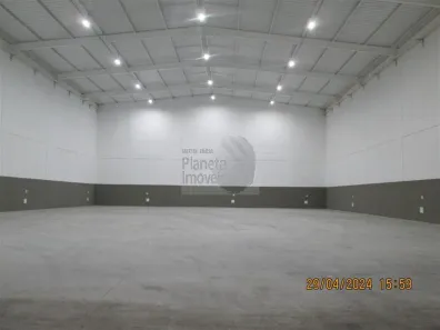 Galpão/Depósito/Armazém para alugar, 642m² no Vila Sabrina, São Paulo