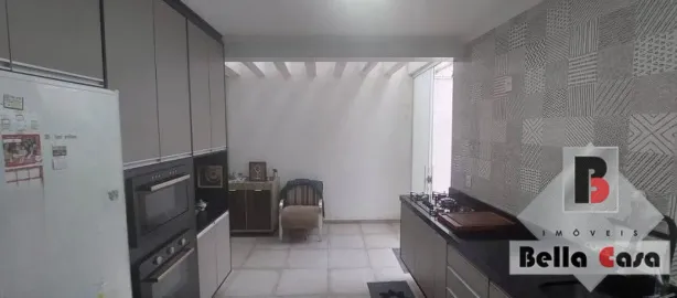 Sobrado com 4 Quartos à venda, 200m² no Jardim Avelino, São Paulo